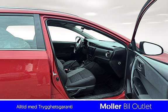 Toyota Auris 10 of 20