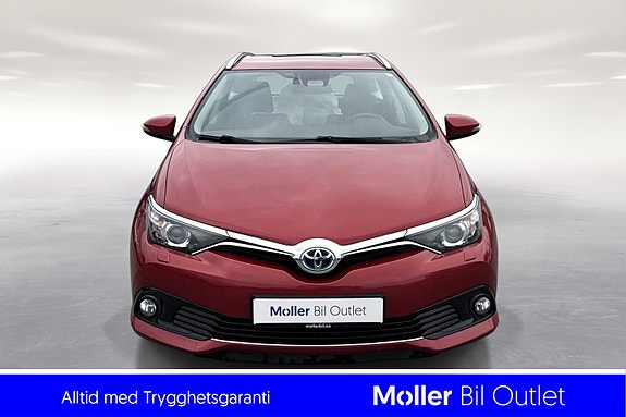 Toyota Auris 2 of 20