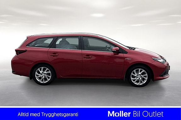 Toyota Auris 4 of 20