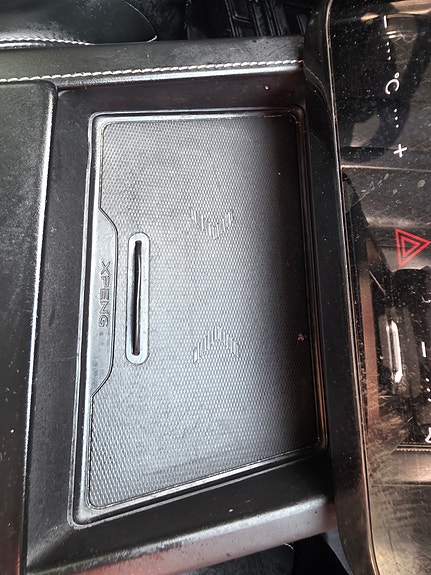 XPeng G3i 8 of 23