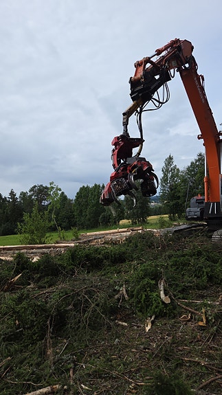 Hitachi 250 lc 25 of 30