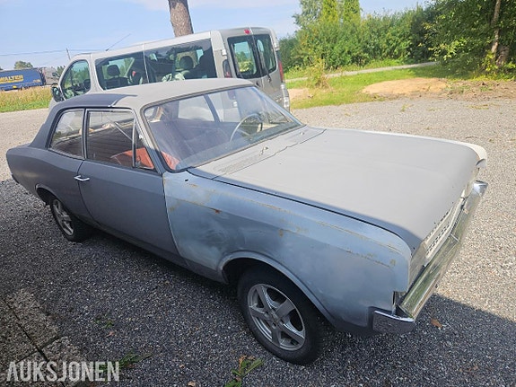 Opel Rekord 2 of 10