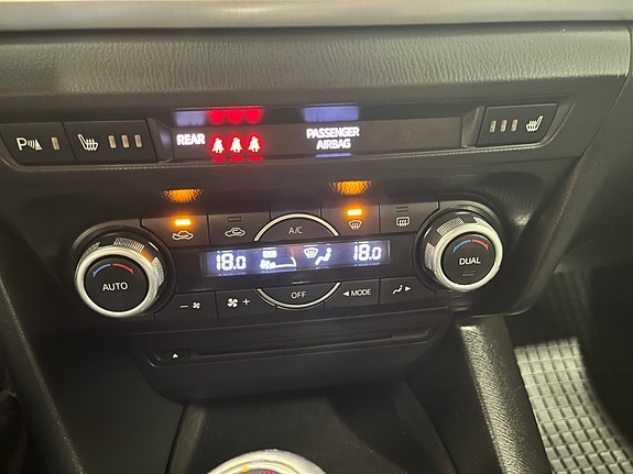 Mazda 3 9 of 9