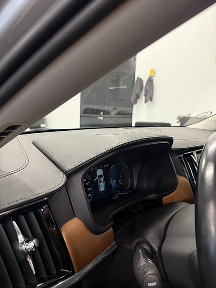 Volvo V90 22 of 25