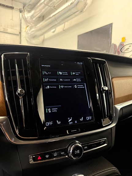 Volvo V90 13 of 25