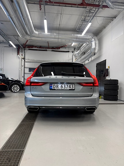 Volvo V90 6 of 25
