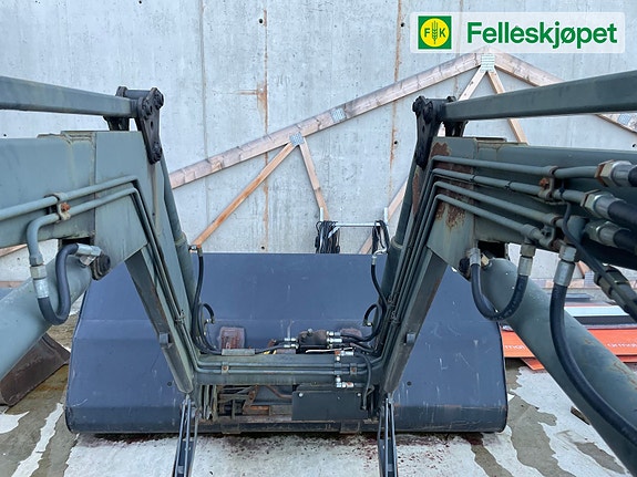 Ukjent merke Ålø 950 US 3.funk, demper euro,sms. Brakett & sentral jd 3050 2 of 9
