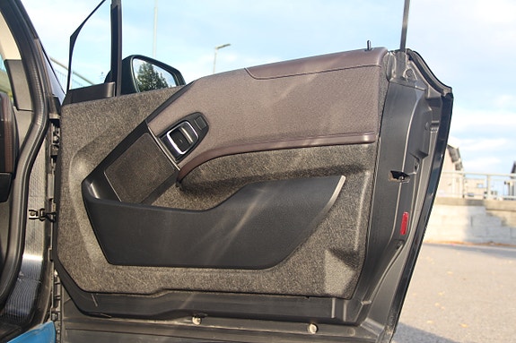 BMW i3 23 of 29