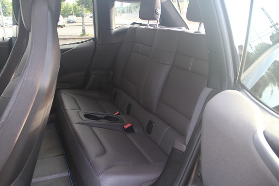 BMW i3 12 of 29