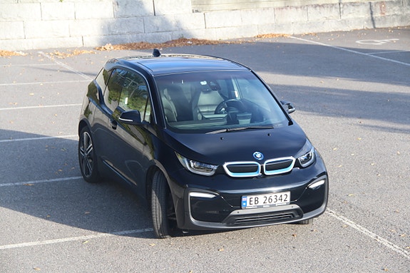 BMW i3 3 of 29