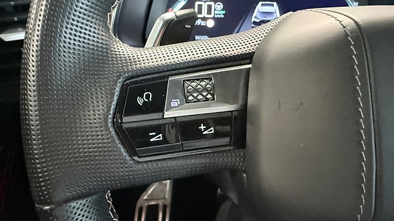 DS DS 7 Crossback 14 of 30