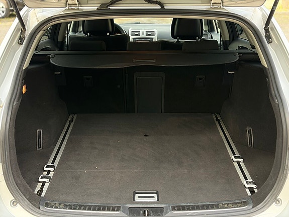 Toyota Avensis 15 of 30