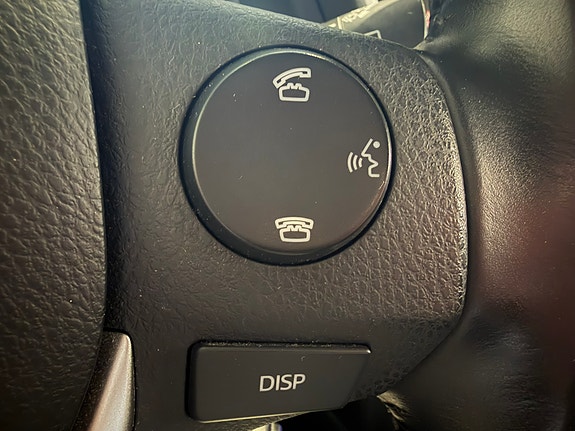 Toyota Auris 19 of 30