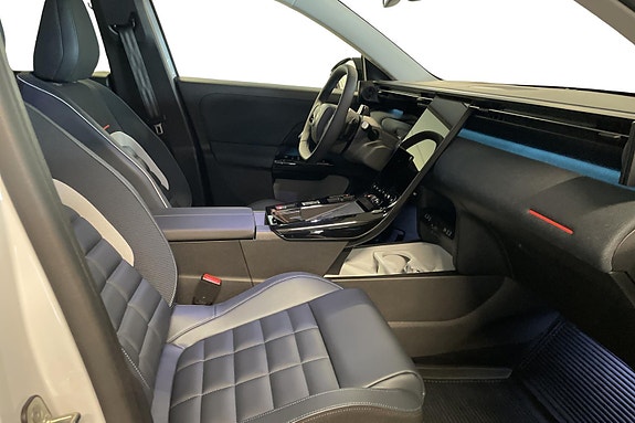 Citroen E-C5 Aircross 23 of 24