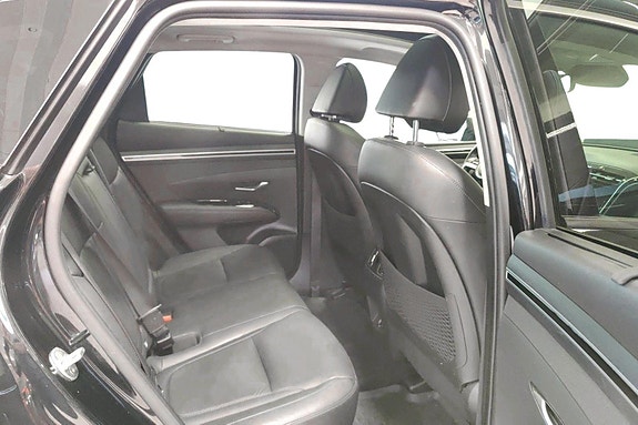 Hyundai Tucson 22 of 25
