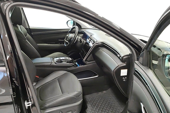 Hyundai Tucson 23 of 25