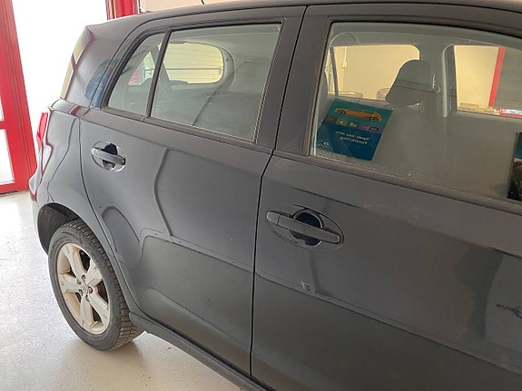 Toyota Urban Cruiser 5 of 28