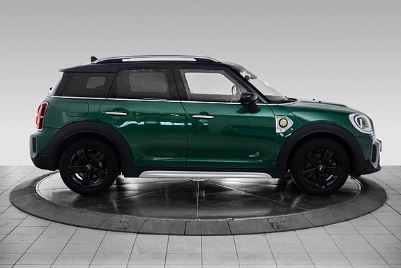 MINI Countryman Cooper SE 9 of 26