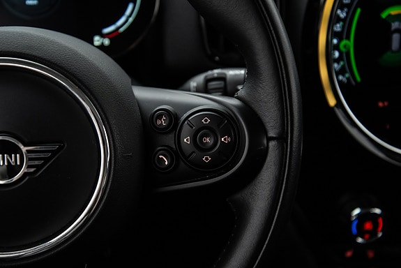 MINI Countryman Cooper SE 19 of 26