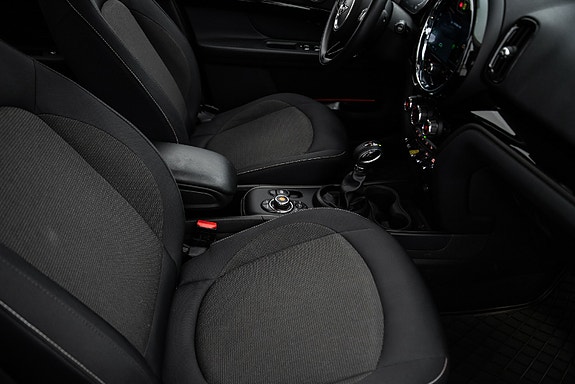 MINI Countryman Cooper SE 15 of 26