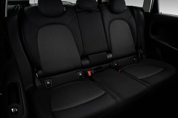 MINI Countryman Cooper SE 24 of 26
