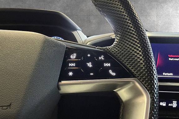 Audi Q4 e-tron 13 of 18