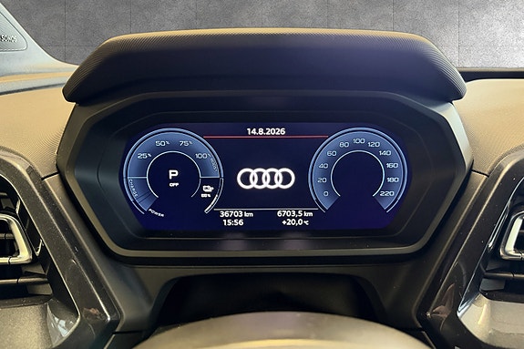 Audi Q4 e-tron 11 of 18