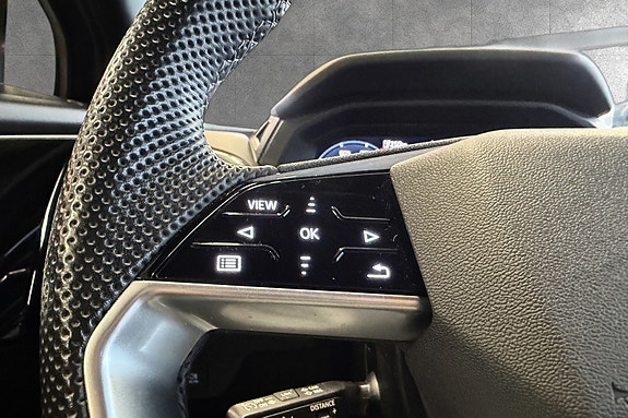 Audi Q4 e-tron 12 of 18