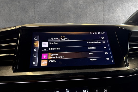 Audi Q4 e-tron 16 of 18