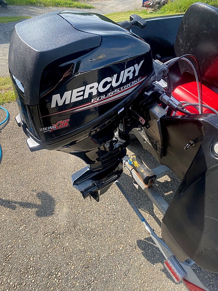 River 350 XR med Mercury 10HK 3 of 9