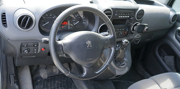 Peugeot Partner 30 of 30