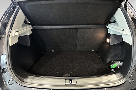 MG ZS EV 7 of 18
