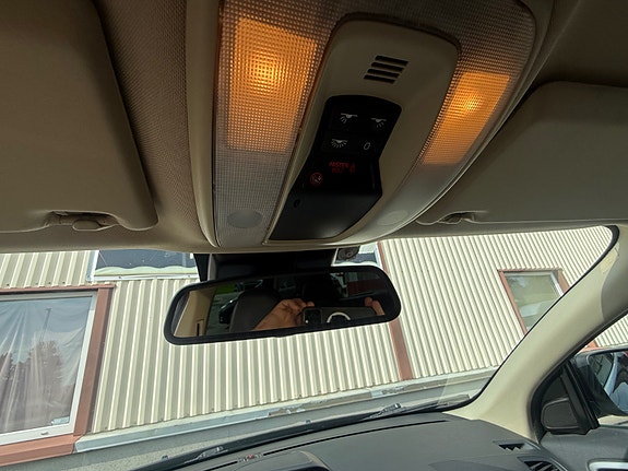 Volvo XC60 19 of 29