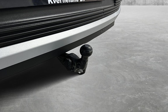 Ford Explorer 25 of 27
