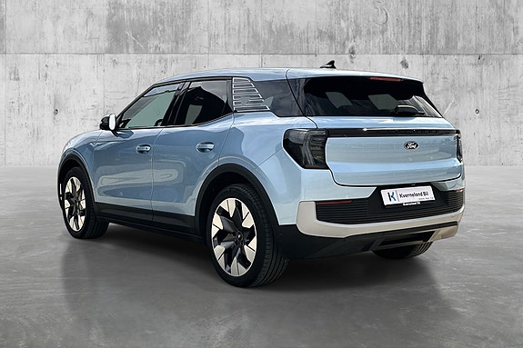 Ford Explorer 7 of 27