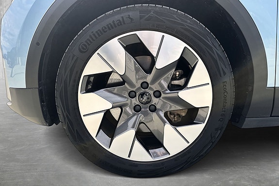 Ford Explorer 9 of 27