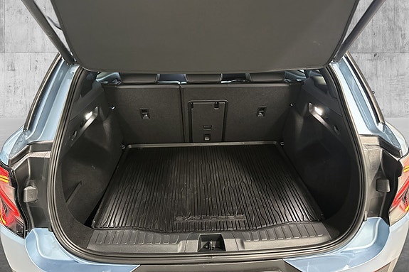 Ford Explorer 26 of 27