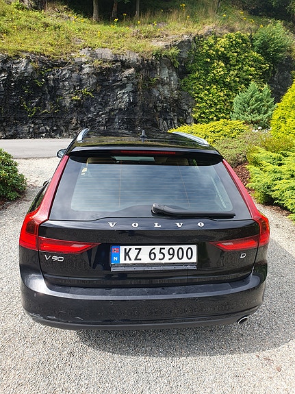 Volvo V90 4 of 30