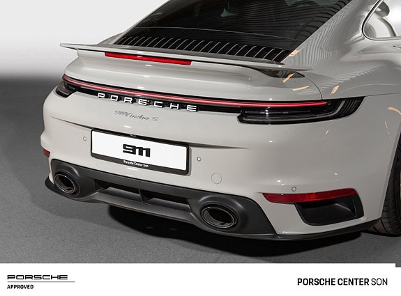 Porsche 911 12 of 30