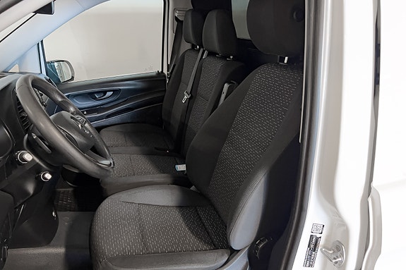 Mercedes-Benz Vito 12 of 26