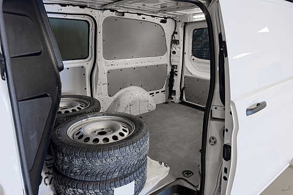 Mercedes-Benz Vito 23 of 26