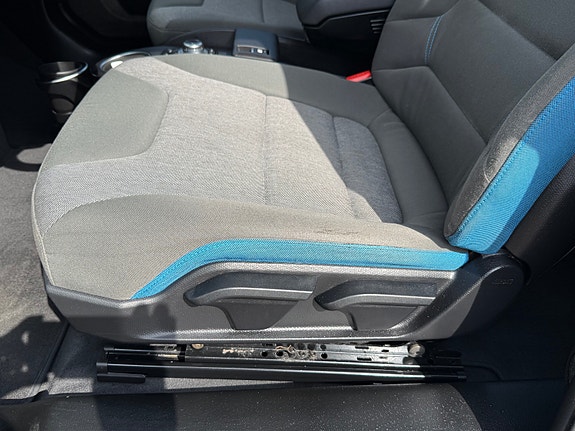 BMW i3 23 of 30