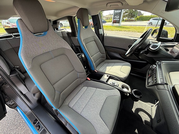 BMW i3 24 of 30