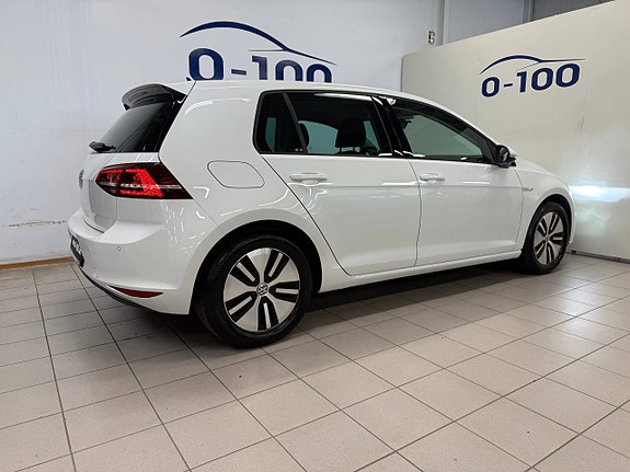 Volkswagen e-Golf VII 8 of 30