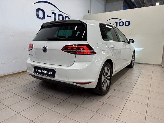 Volkswagen e-Golf VII 10 of 30