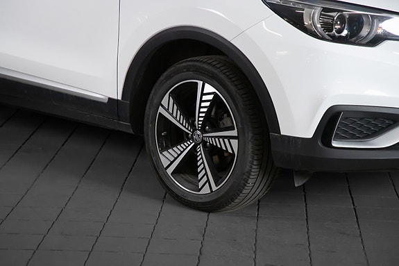 MG ZS EV 6 of 20