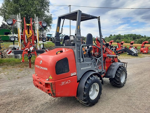 Weidemann 1350 6 of 11