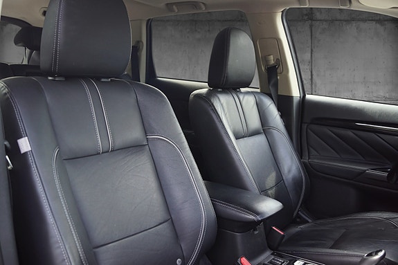 Mitsubishi Outlander 16 of 30