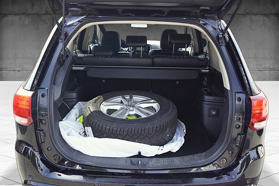 Mitsubishi Outlander 9 of 30