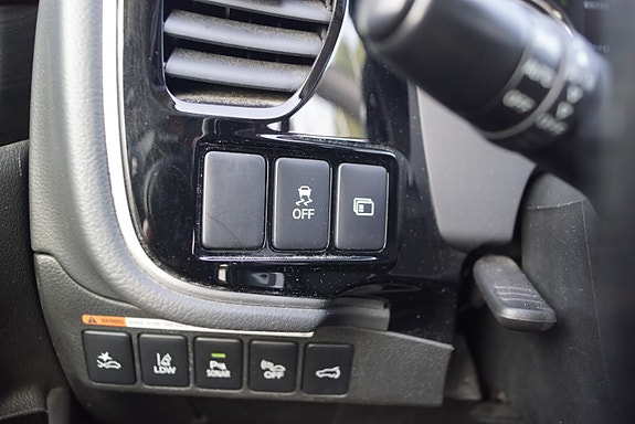 Mitsubishi Outlander 30 of 30